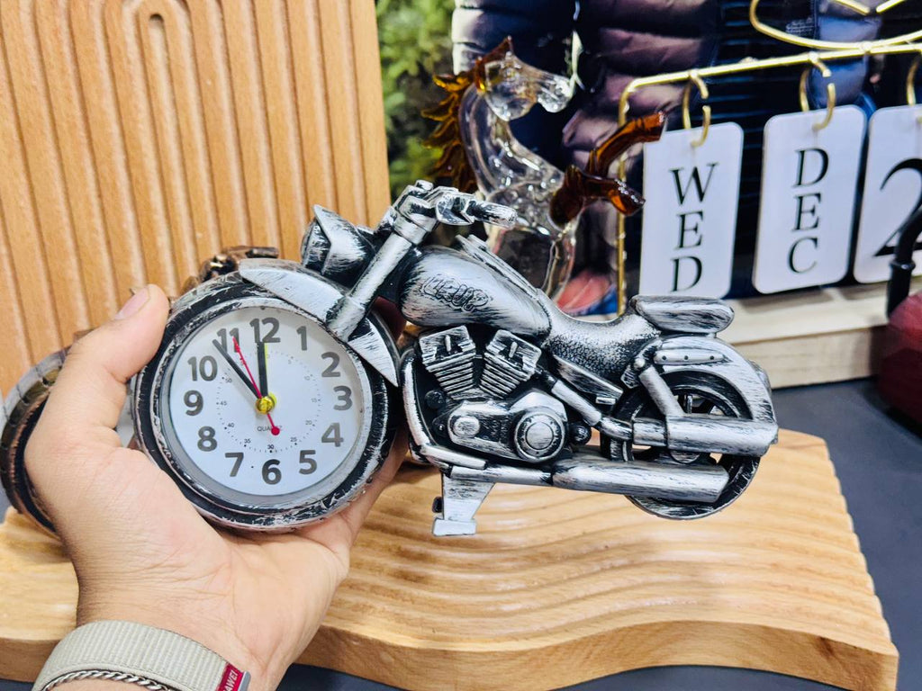 ساعة ومنبه موتوسيكل