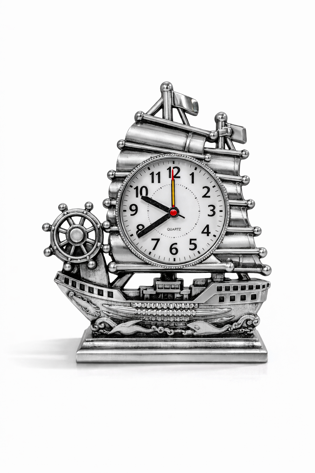 ساعة ومنبه شكل سفينة